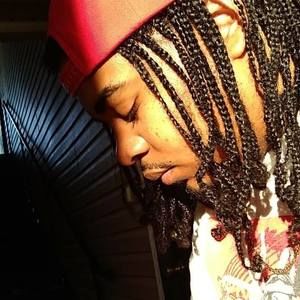 Meet your Posher, Theoni